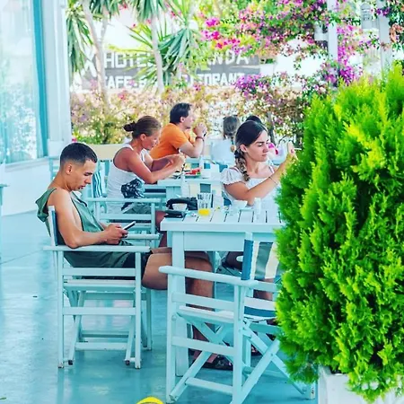 Sunrise Hotel 4*