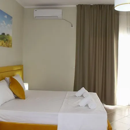 Sunrise Hotel 4*