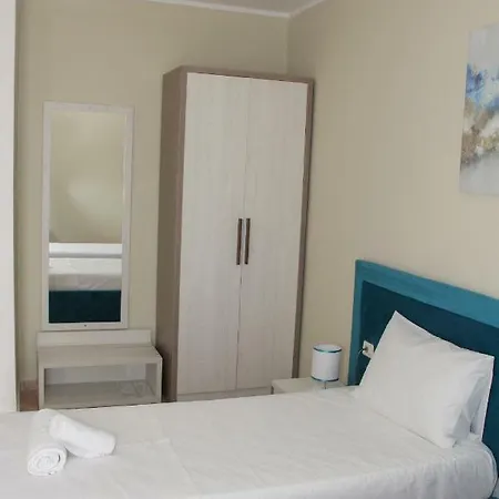 Sunrise Hotell Sarandë